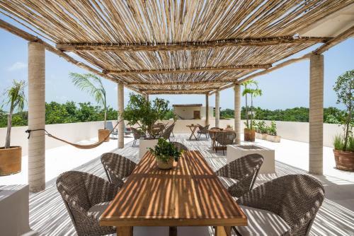 Koos Tulum Hotel Екстериор снимка